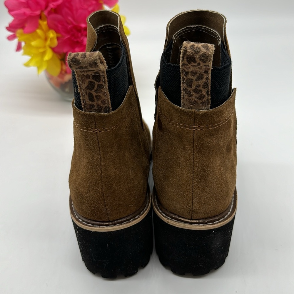 Dolce Vita Brown Low Wedge Suede Ankle Boot Touch of Leopard Print @ pull Size 9 - Picture 3 of 7